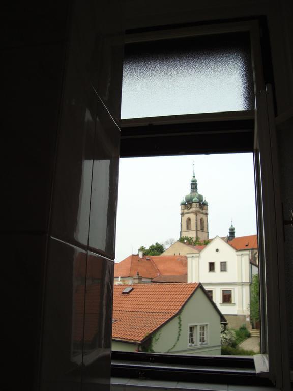 Hotel Jaro Mělník Oda fotoğraf