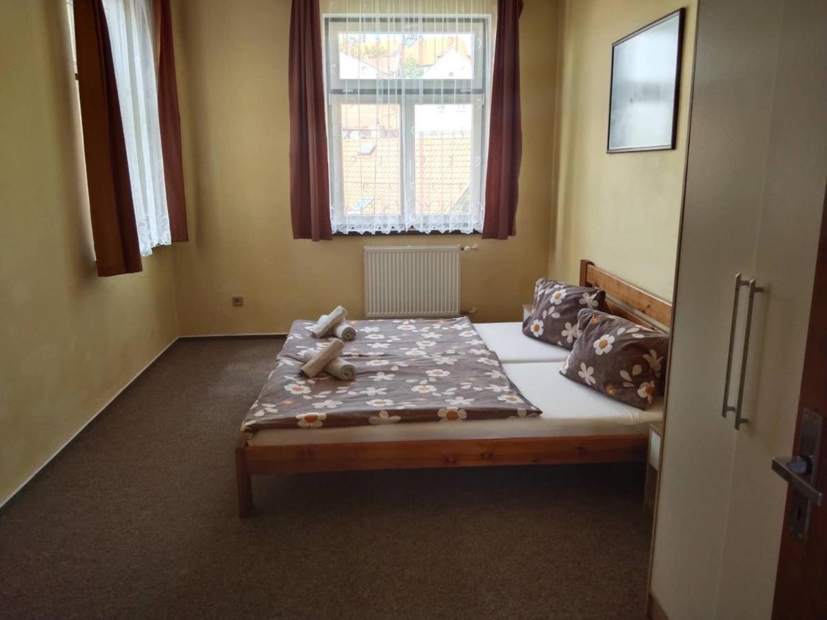 Hotel Jaro Mělník Dış mekan fotoğraf