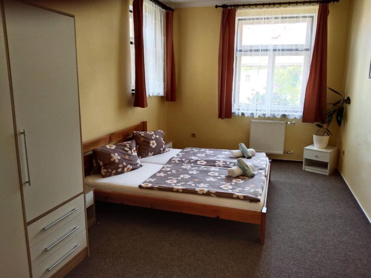 Hotel Jaro Mělník Dış mekan fotoğraf